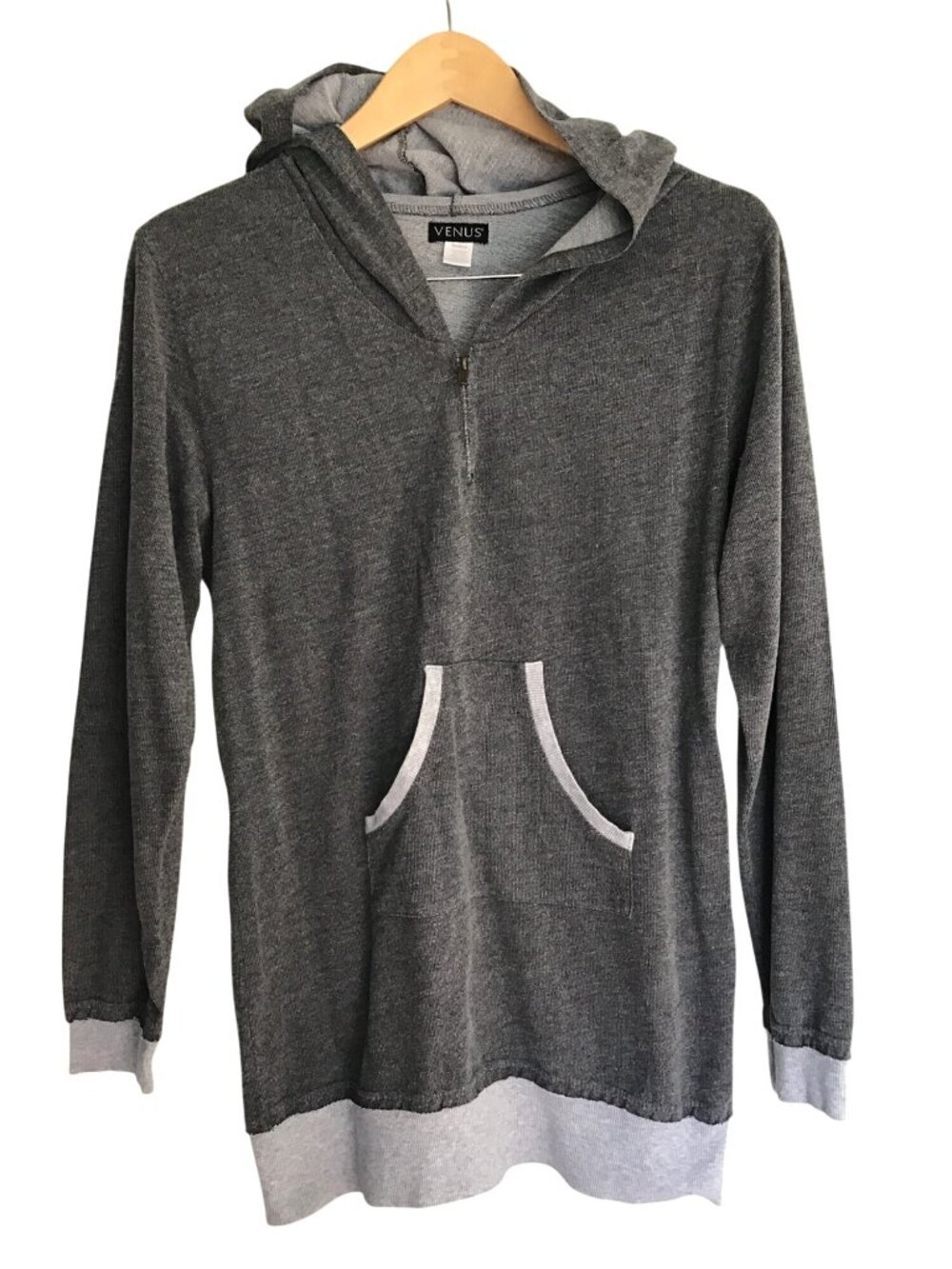 Venus Medium Gray Pullover Hoodie Sweatshirt With Pockets